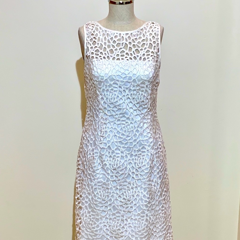 🔥NWOT‼️Adrianna Papell Design Evenings-White Crochet Overlay Sheath-Sz 6